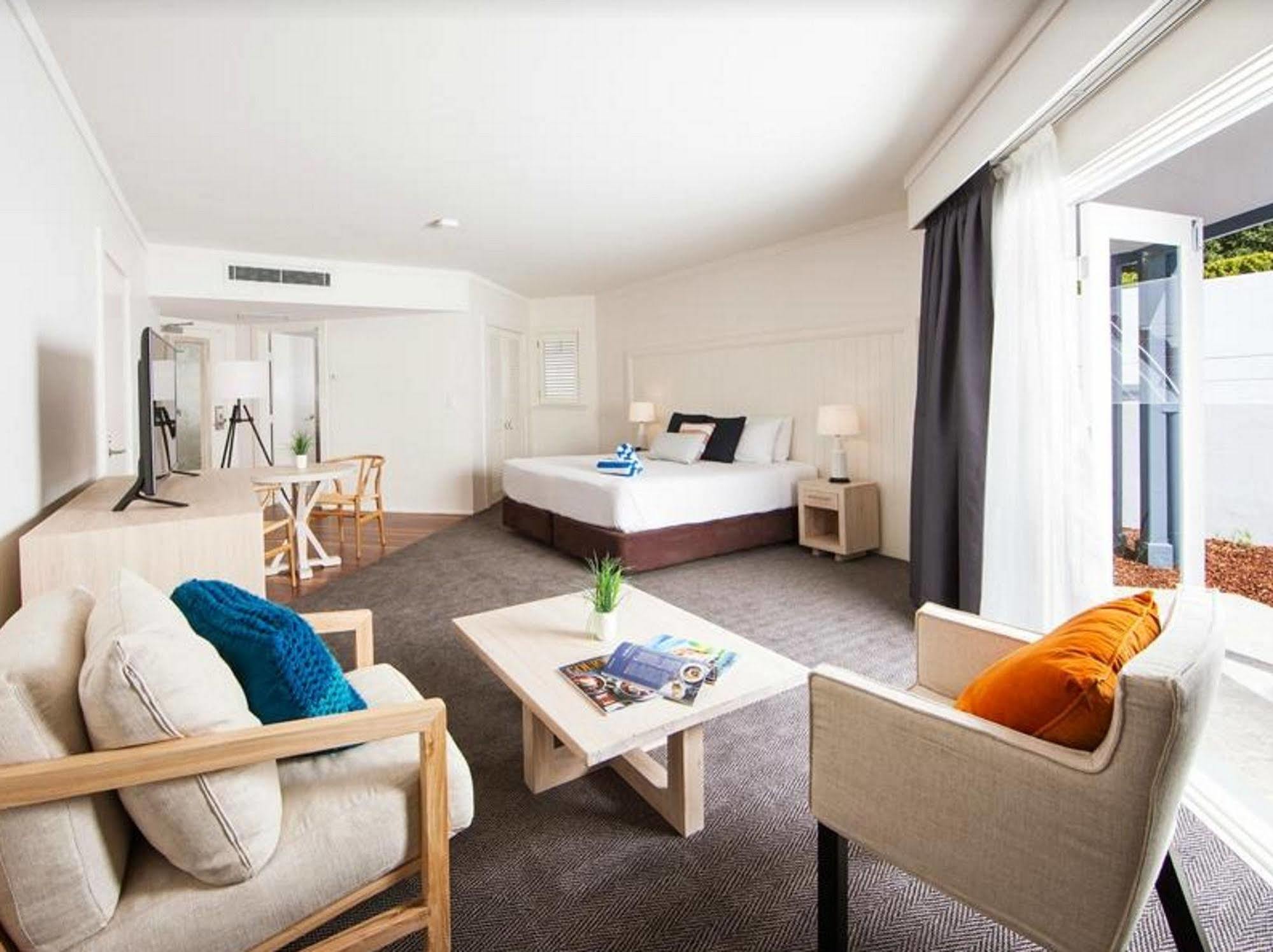 Anchorage Port Stephens Hotel Corlette Екстериор снимка